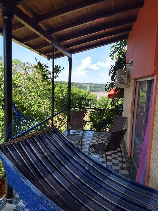 Butterfly Hostel Puerto Iguazu Bagian luar foto