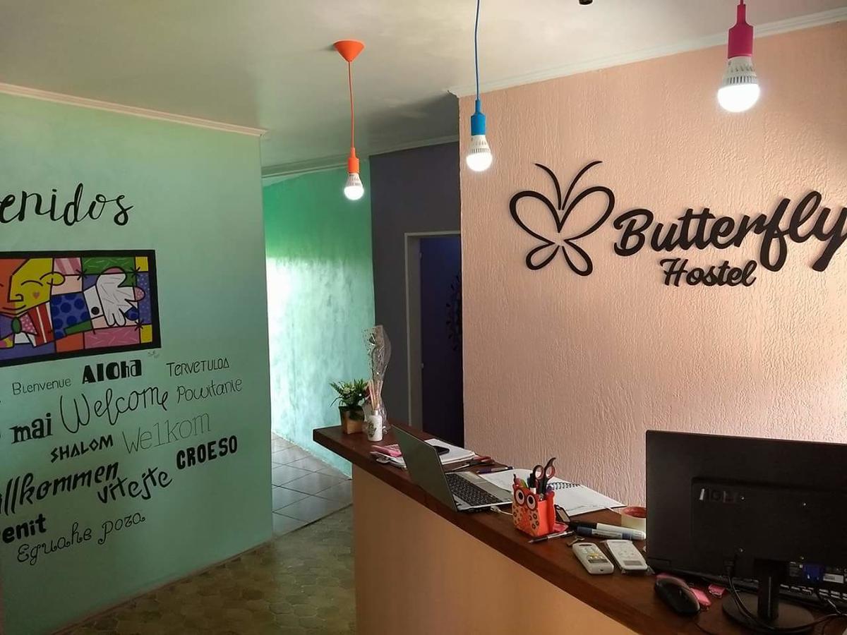 Butterfly Hostel Puerto Iguazu Bagian luar foto